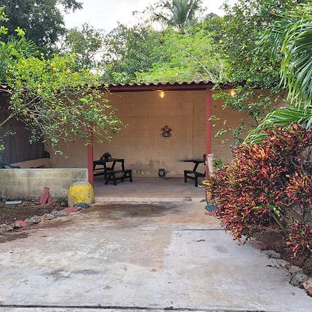 바야돌리드 Casa San Bernardino De Siena Sisal 빌라 외부 사진