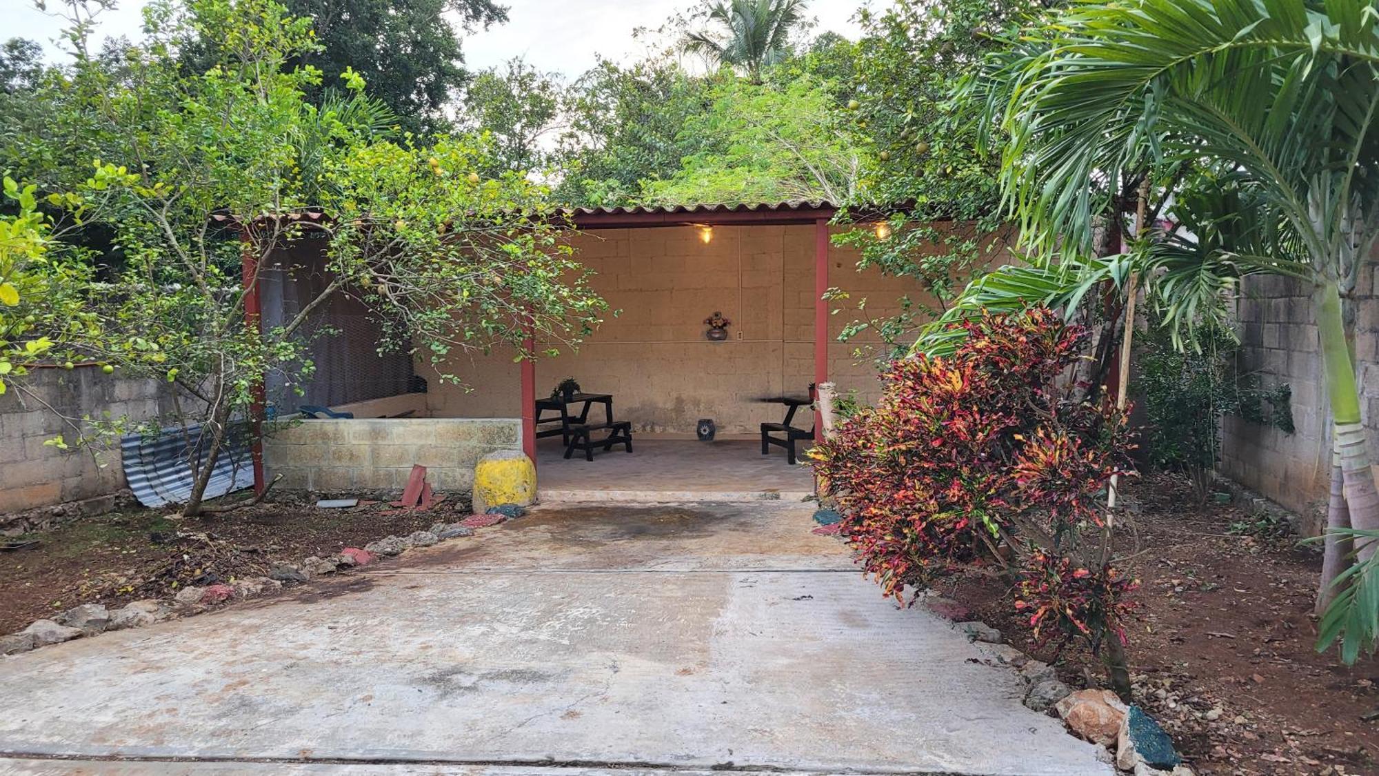 바야돌리드 Casa San Bernardino De Siena Sisal 빌라 외부 사진